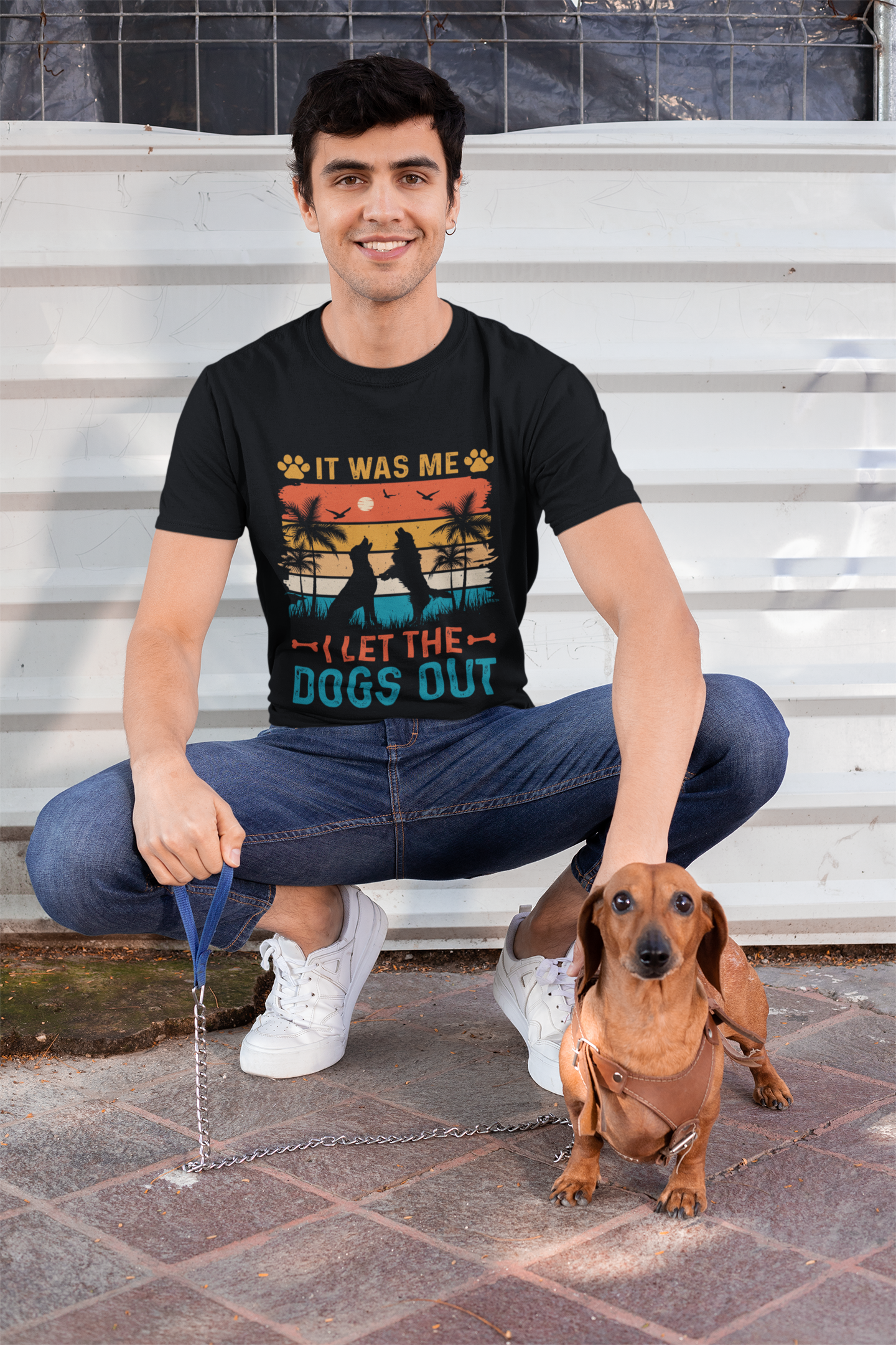 T-shirt unisexe pour amoureux des chiens - « It Was Me, I Let The Dogs Out »