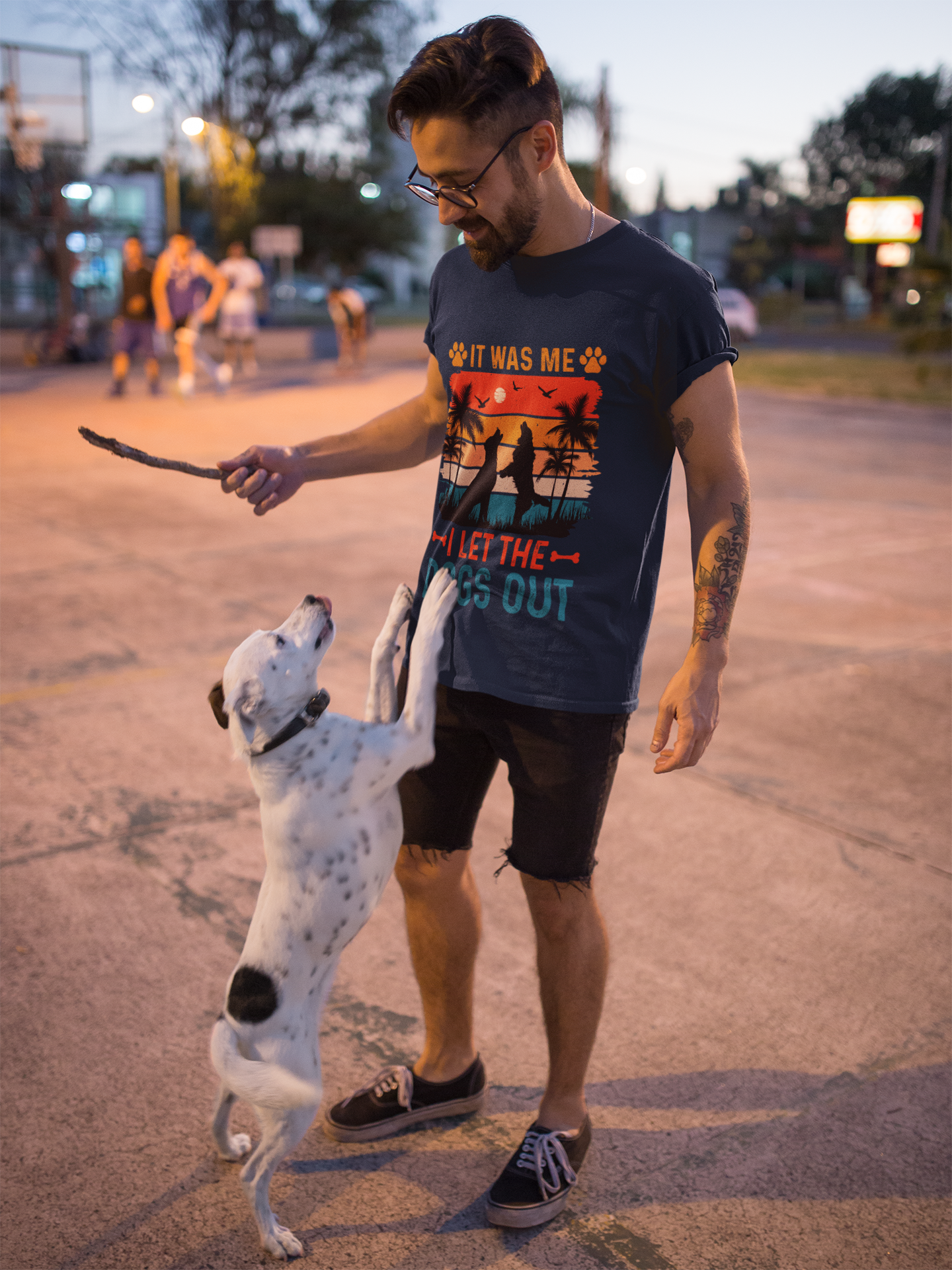 T-shirt unisexe pour amoureux des chiens - « It Was Me, I Let The Dogs Out »