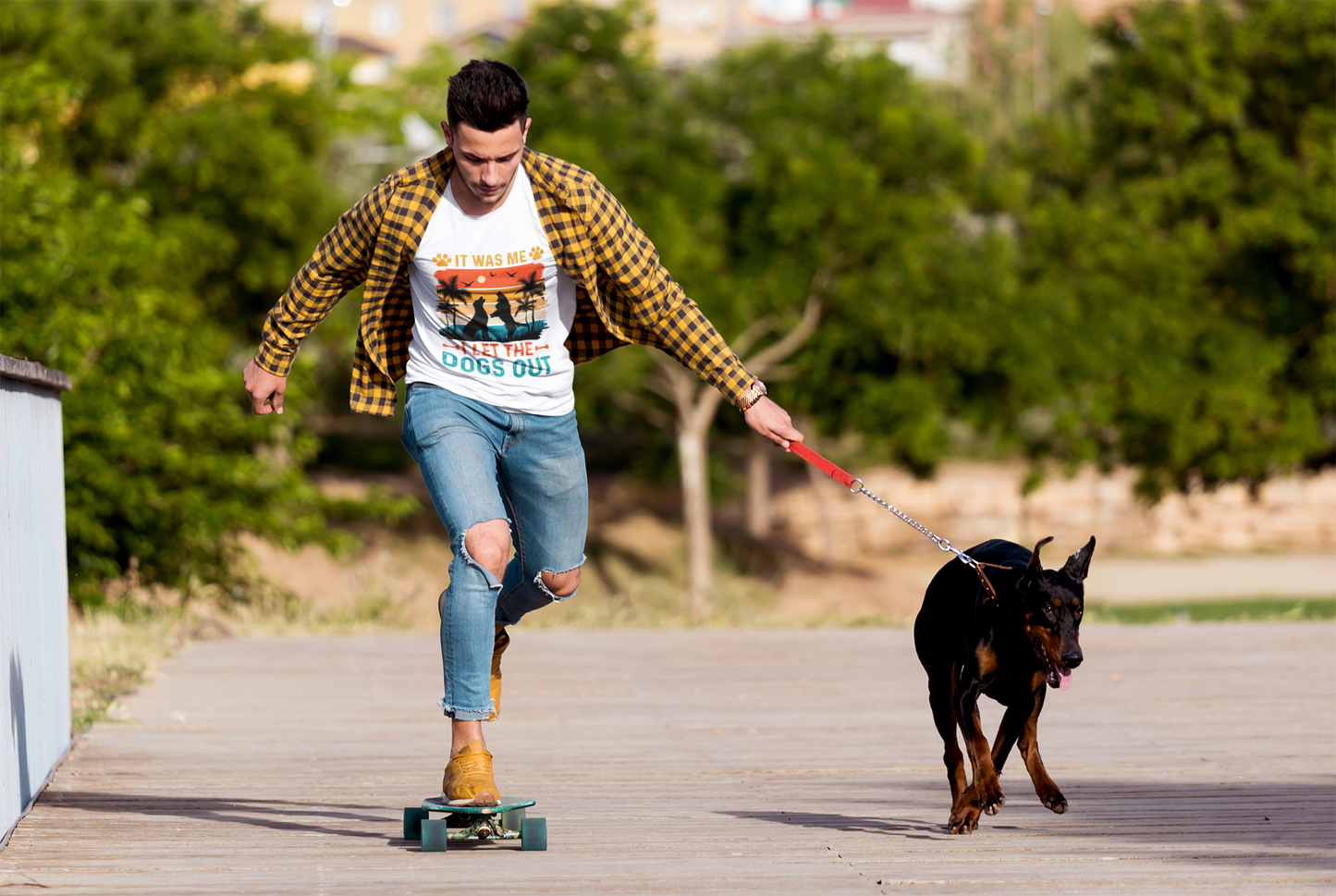 Maglietta unisex per amanti dei cani "It Was Me, I Let The Dogs Out"